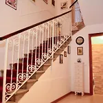Casa Bianca ميستر