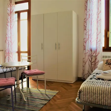 Casa Bianca Σπίτι διακοπών Μέστρε